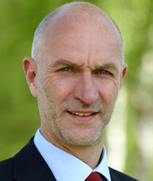 <b>Stefan Hundt</b> CDU: 72,9% - 966020-BM-CDU-1570