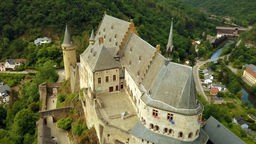 Blick von oben auf Schloss Vianden