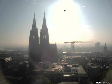 Der Kölner Dom ist eine römisch-katholische Kirche in Köln.